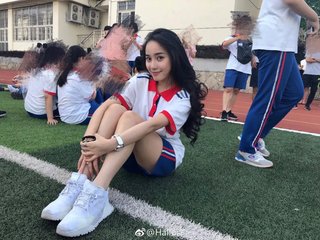 富二代APP无限解锁版大小_: 亟待解决的难题，未来能否寻到出路？